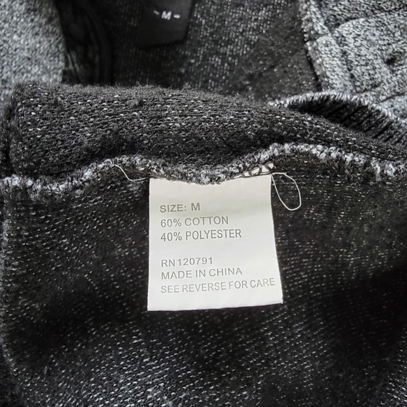 Gray Sweater with Black Shoulder Pads - Picture 3 of 3